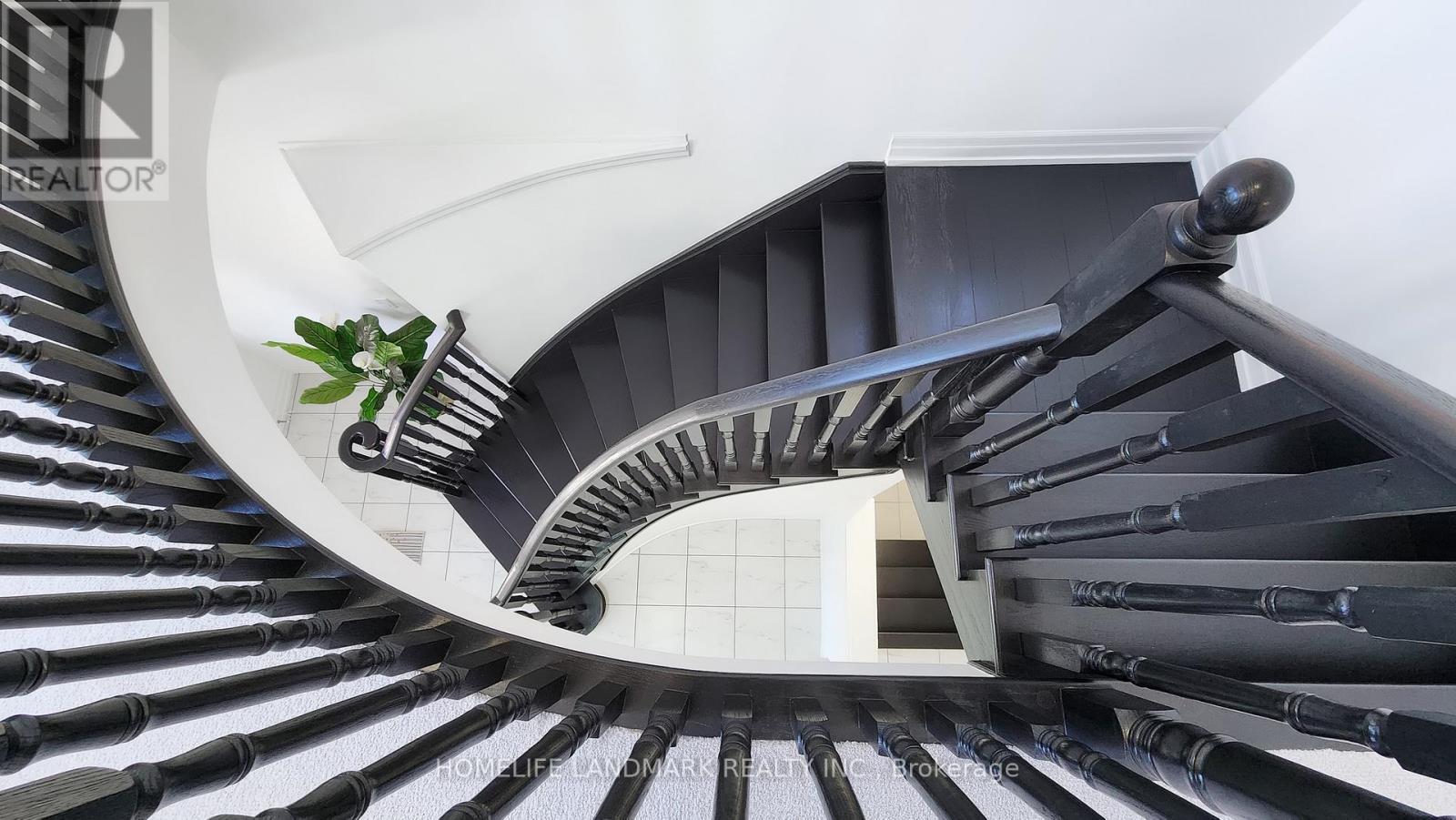 62 Frank Kelly Drive, East Gwillimbury, Ontario  L9N 0V2 - Photo 18 - N12931542