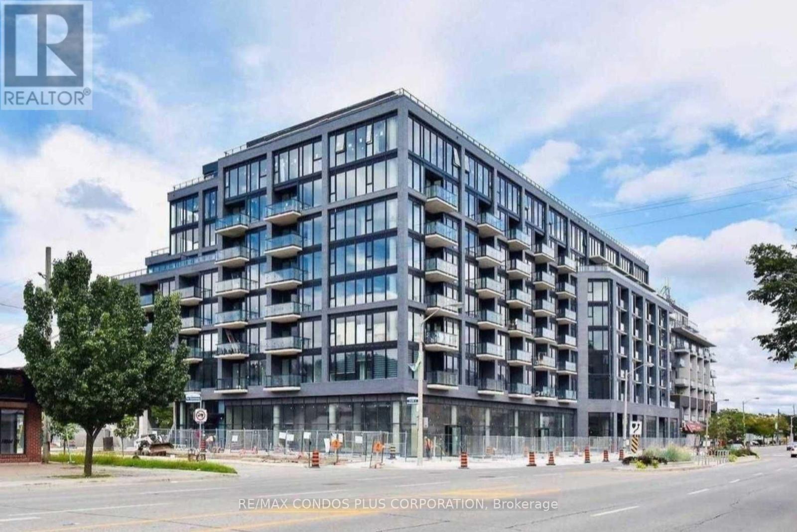 619 - 7 SMITH CRESCENT, Toronto, Ontario