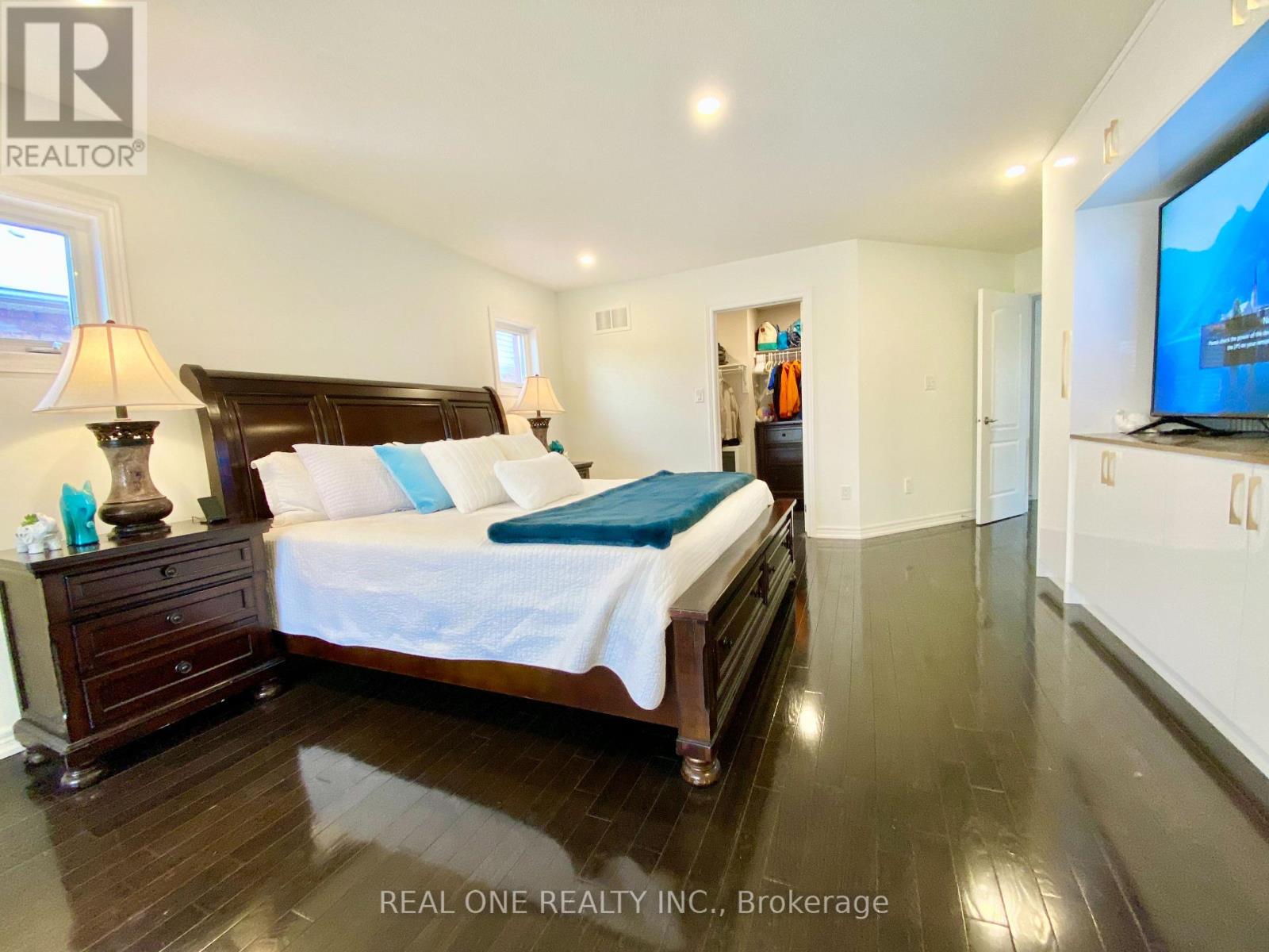 238 Nautical Boulevard, Oakville, Ontario  L6L 0B9 - Photo 24 - W12931552