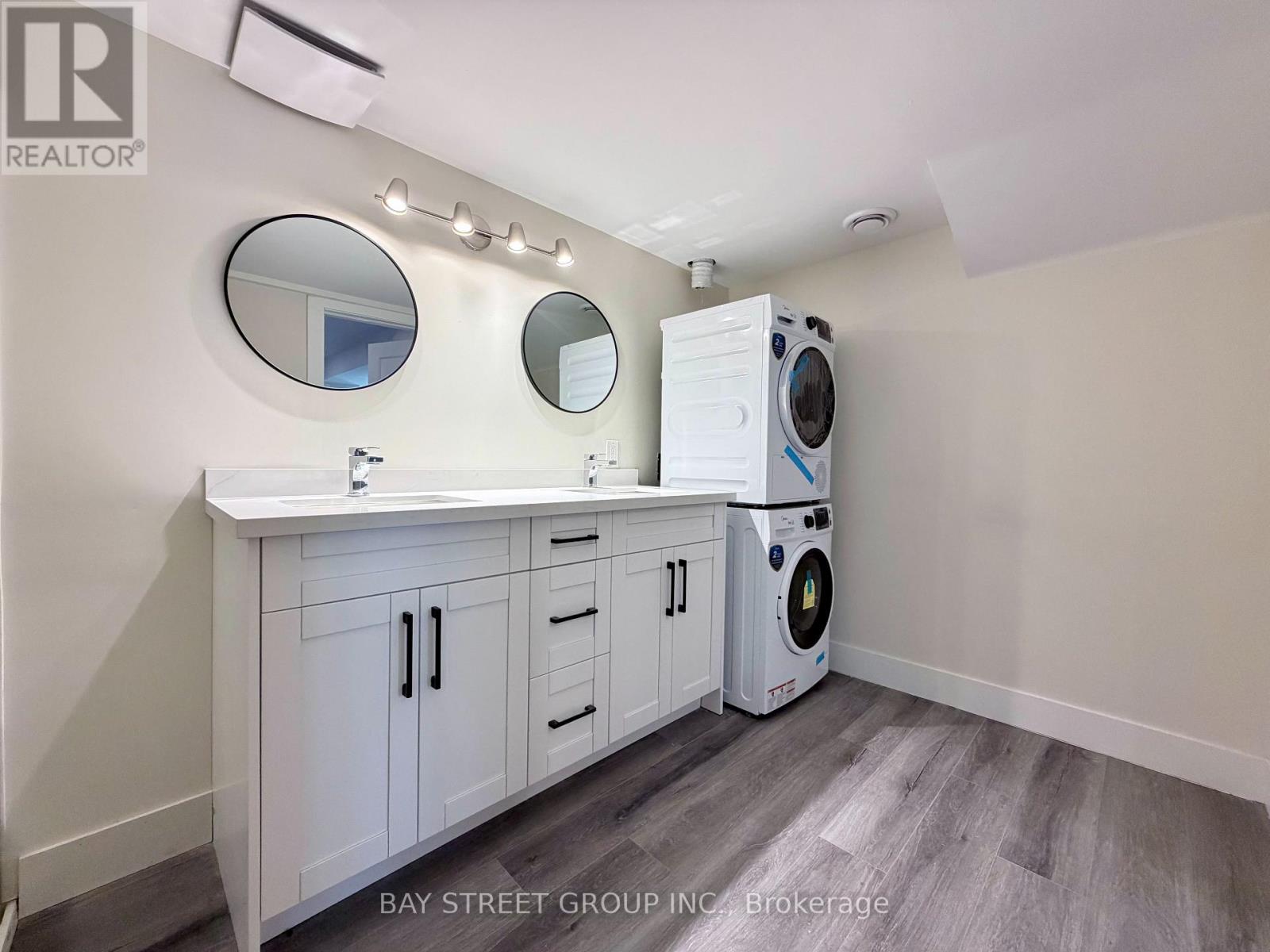 Lower - 1 Kenneth Ross Bend, East Gwillimbury, Ontario L9N 0T7 - Photo 10 - N12931554