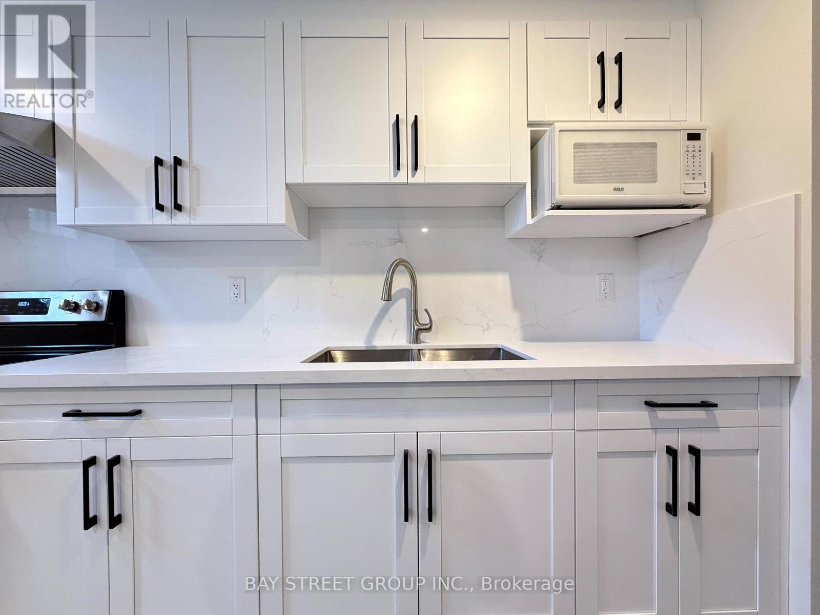 Lower - 1 Kenneth Ross Bend, East Gwillimbury, Ontario L9N 0T7 - Photo 19 - N12931554