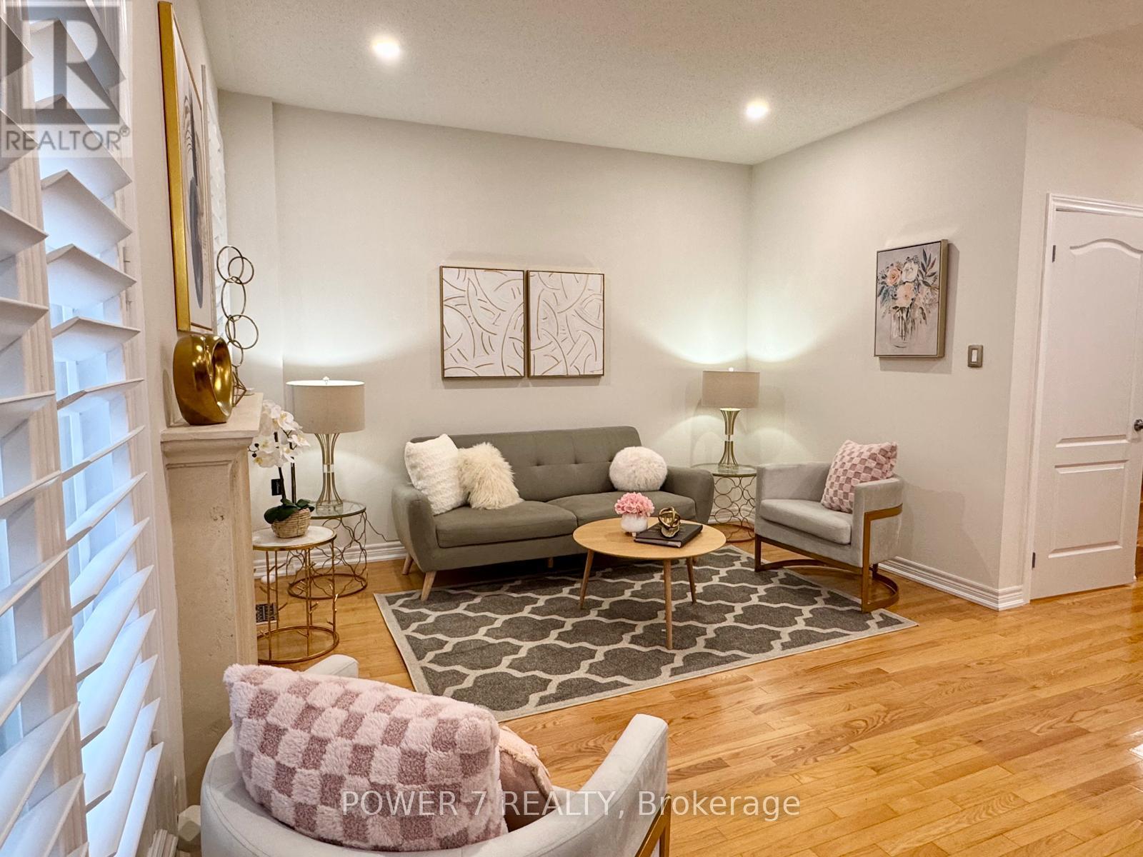 119 Gauguin Avenue, Vaughan, Ontario  L4J 9J4 - Photo 9 - N12931556