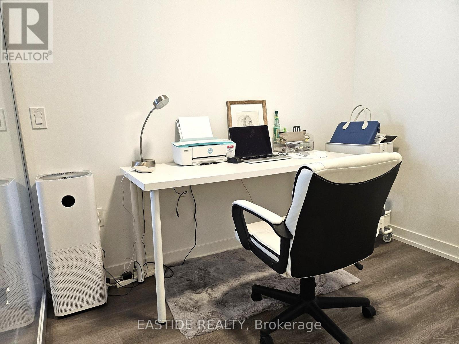 1506 - 28 Interchange Way, Vaughan, Ontario  L4K 0P8 - Photo 17 - N12931558