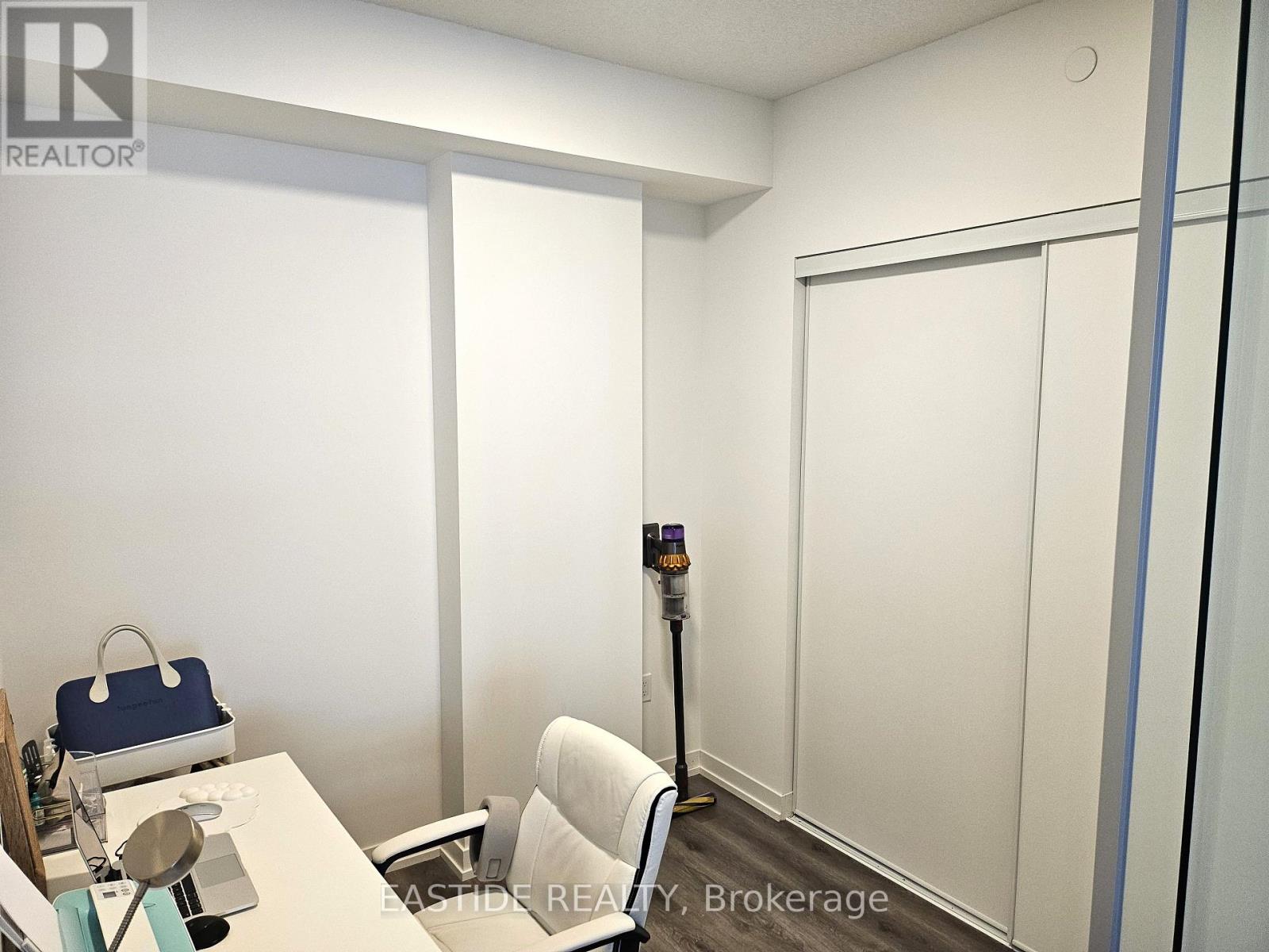 1506 - 28 Interchange Way, Vaughan, Ontario  L4K 0P8 - Photo 19 - N12931558