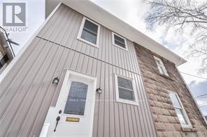 180 Union Street W, Centre Wellington, Ontario  N1M 1V3 - Photo 3 - X12931566