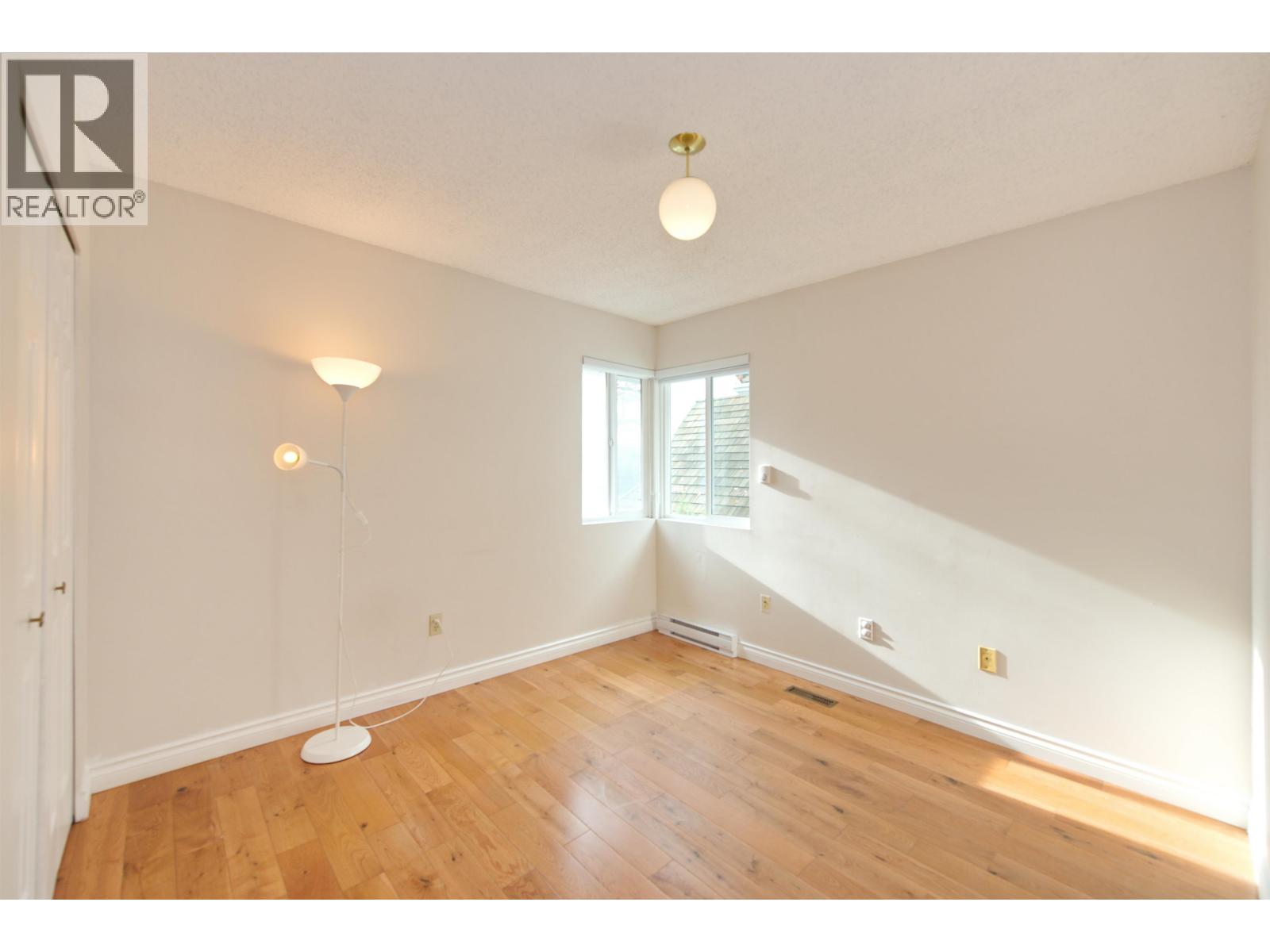 7203 Bridlewood Court, Burnaby, British Columbia  V5A 4A4 - Photo 18 - R3104256