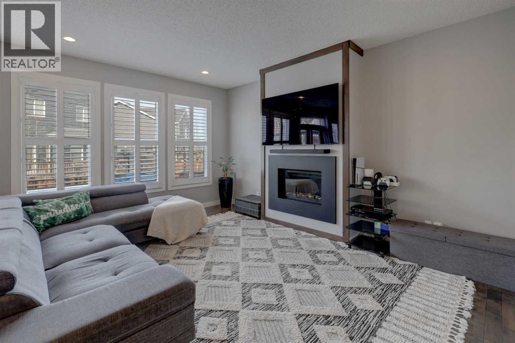 34 Copperpond Street SE, Calgary, Alberta  T2Z 1J2 - Photo 11 - A2297153