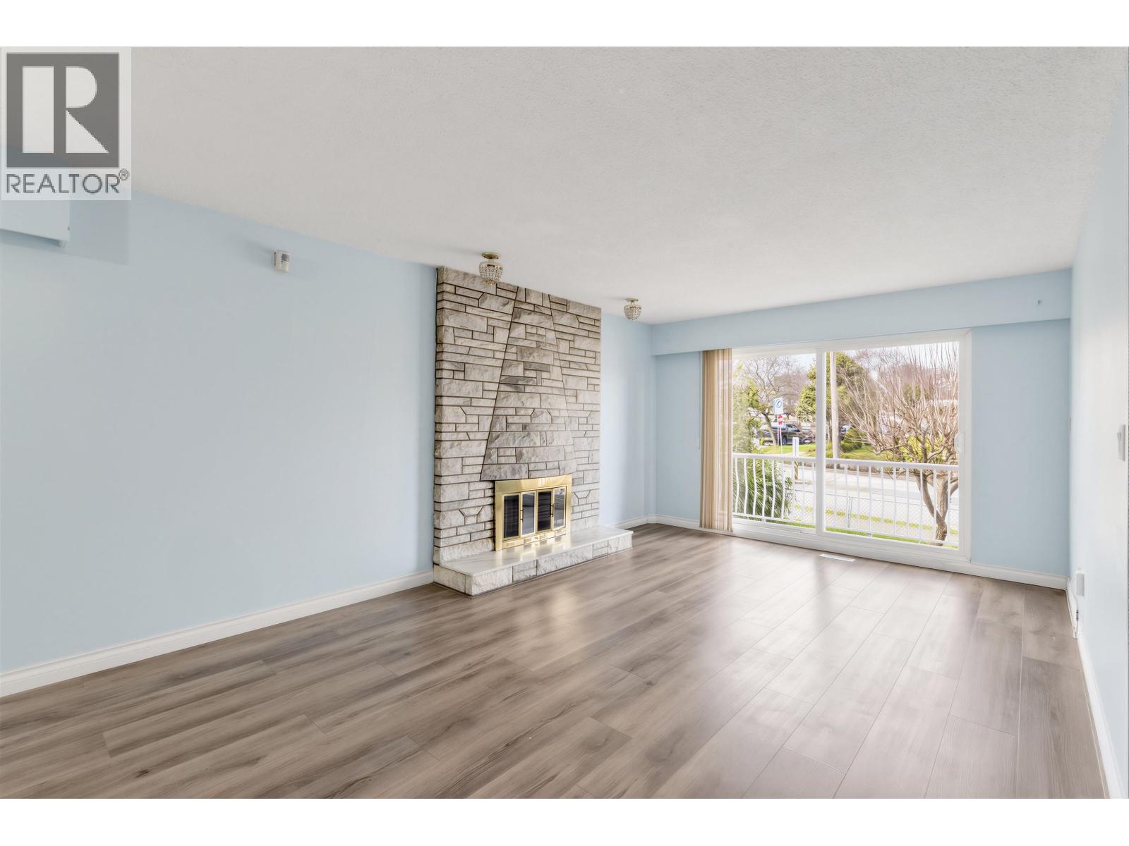 3206 Adanac Street, Vancouver, British Columbia  V5K 2P1 - Photo 7 - R3103501