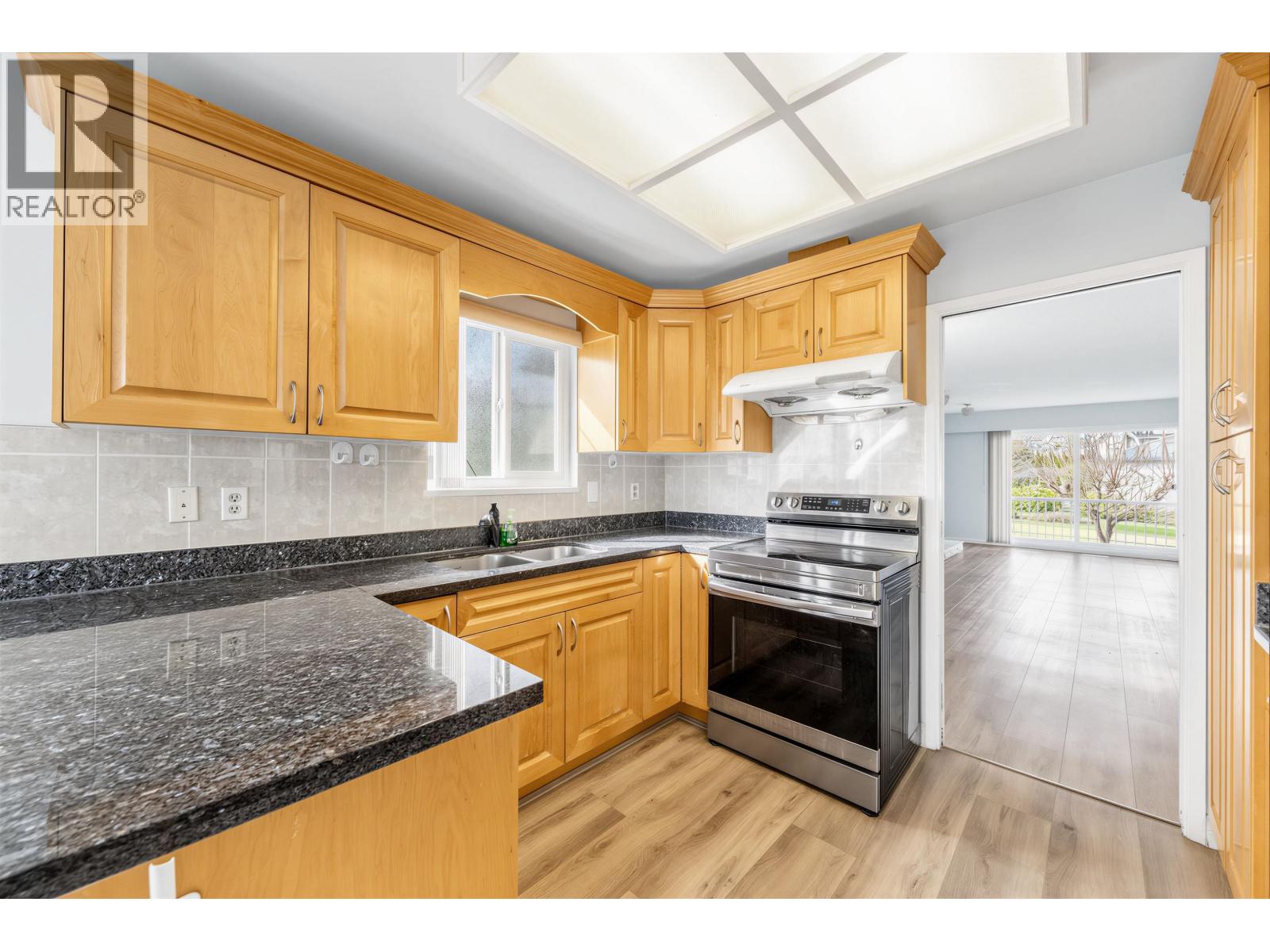 3206 Adanac Street, Vancouver, British Columbia  V5K 2P1 - Photo 17 - R3103501