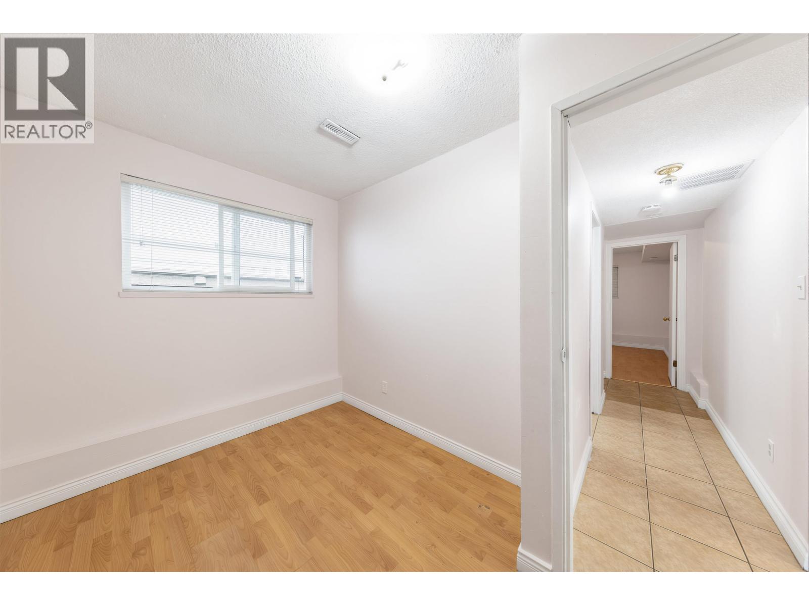 3206 Adanac Street, Vancouver, British Columbia  V5K 2P1 - Photo 30 - R3103501