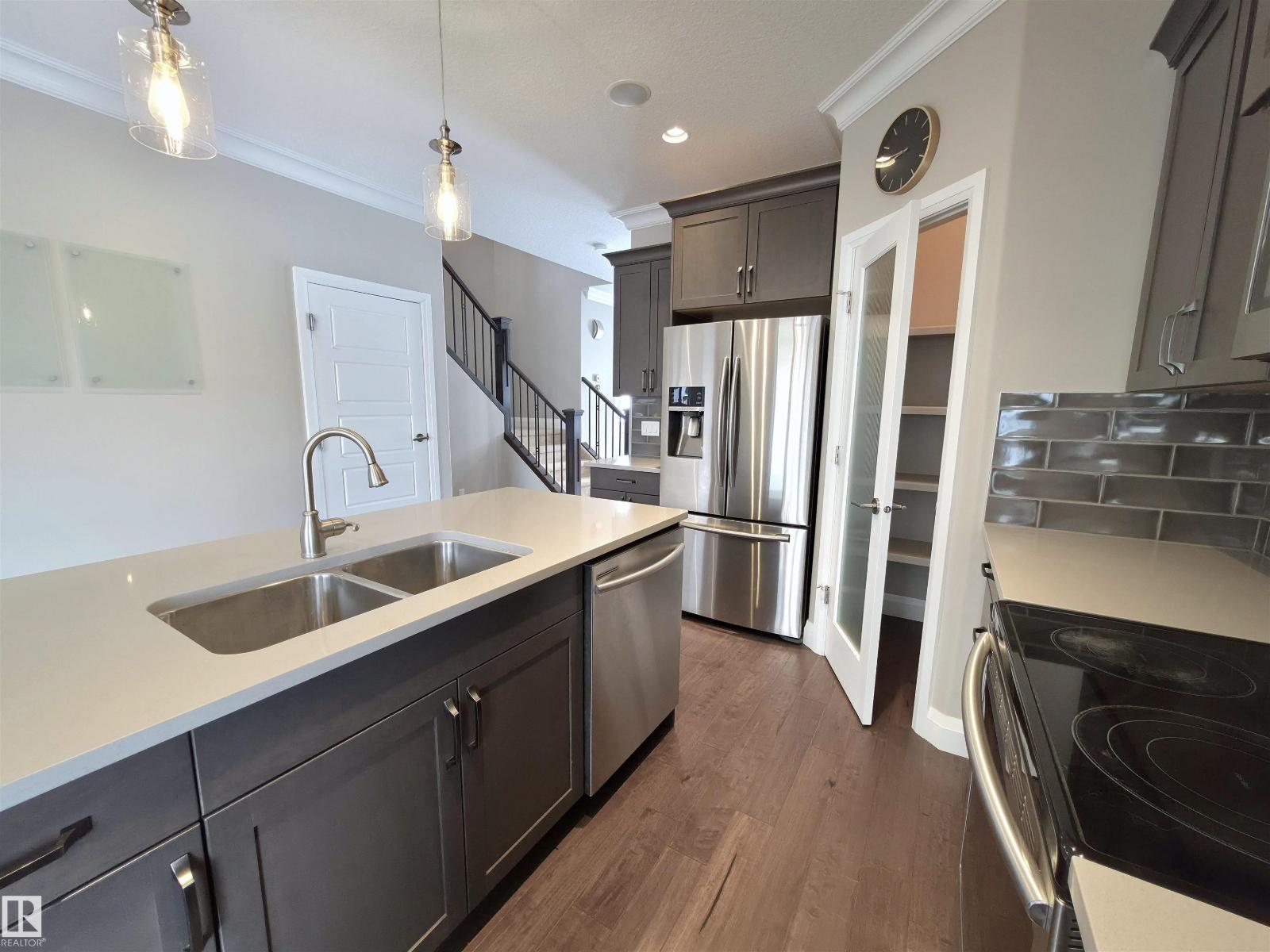 628 Ortona Wy Nw Nw, Edmonton, Alberta  T5E 6S9 - Photo 15 - E4444271