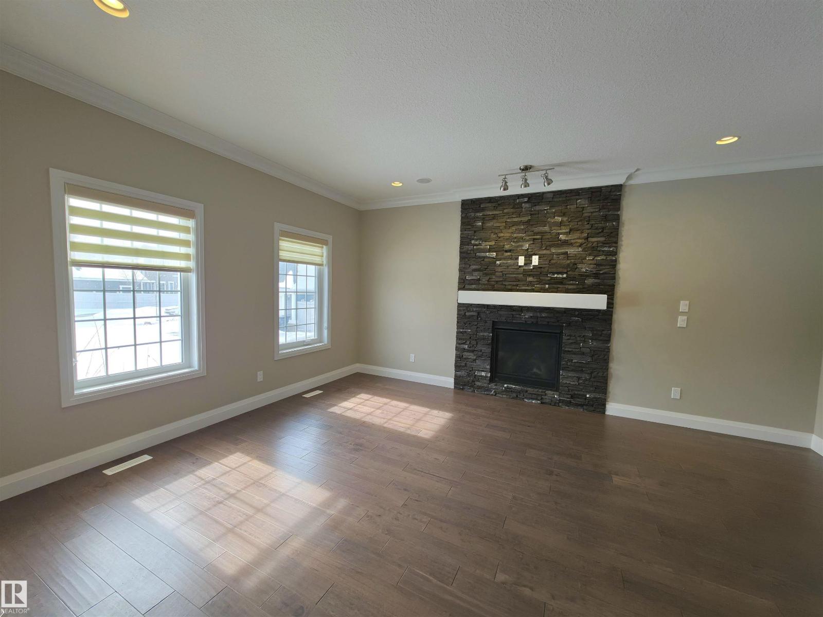 628 Ortona Wy Nw Nw, Edmonton, Alberta  T5E 6S9 - Photo 6 - E4444271