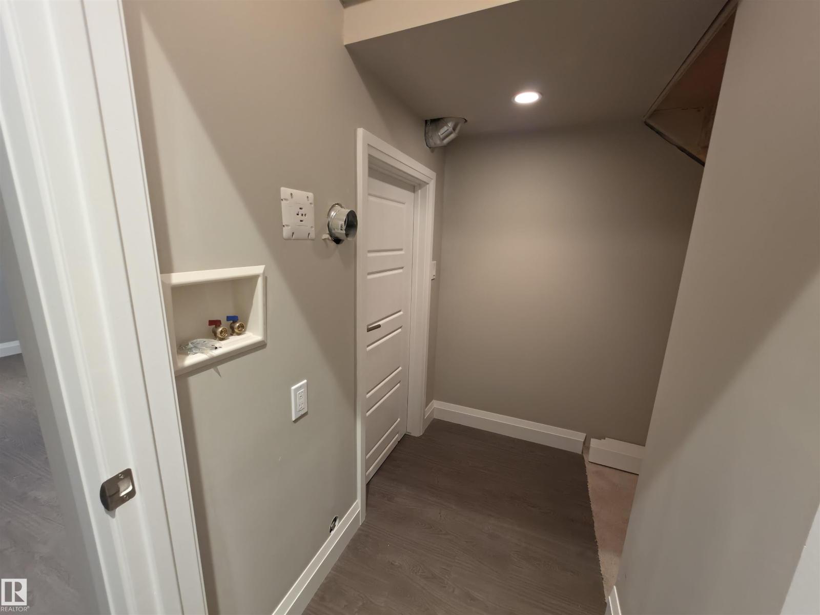 628 Ortona Wy Nw Nw, Edmonton, Alberta  T5E 6S9 - Photo 63 - E4444271