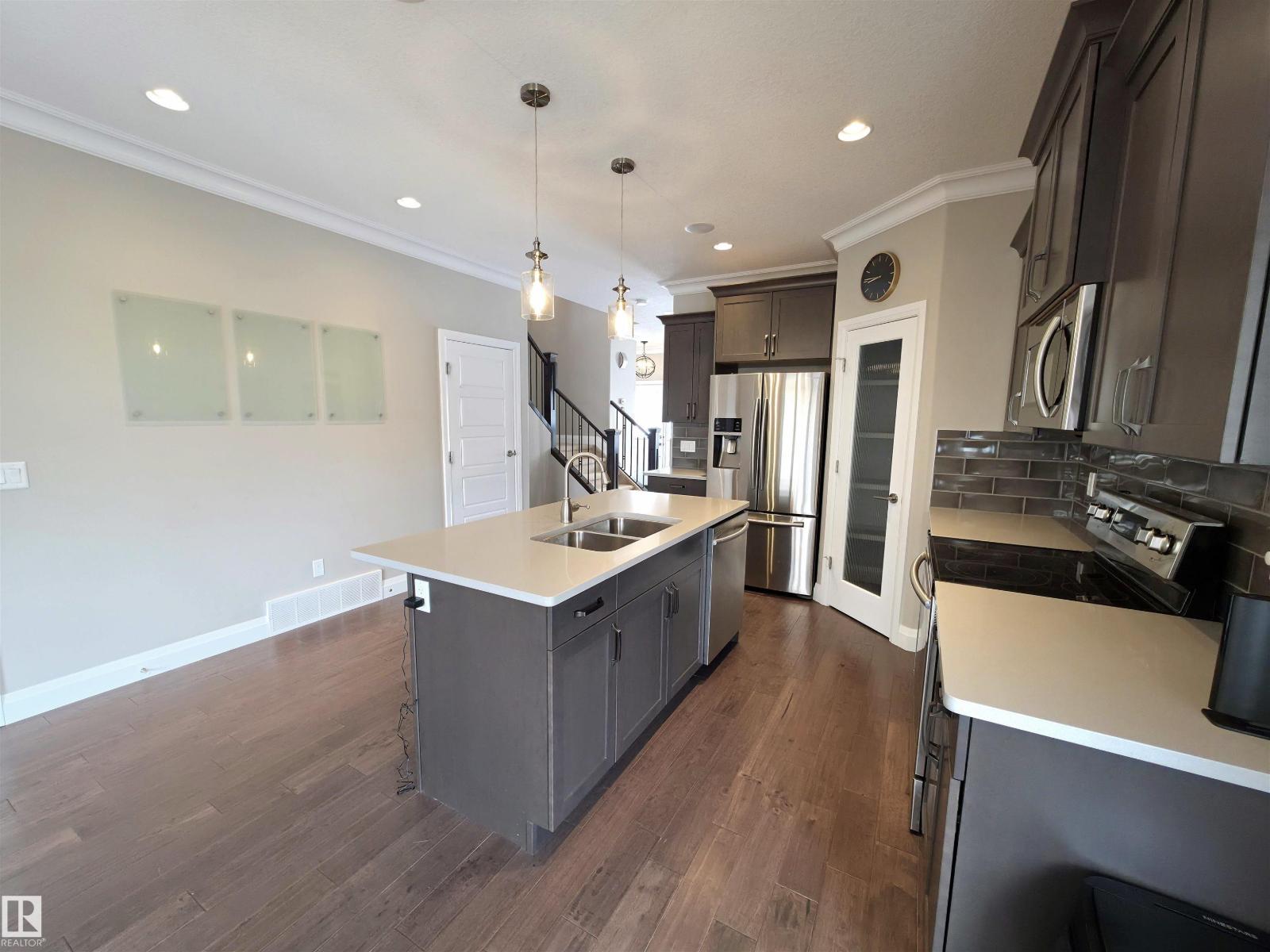 628 Ortona Wy Nw Nw, Edmonton, Alberta  T5E 6S9 - Photo 13 - E4444271