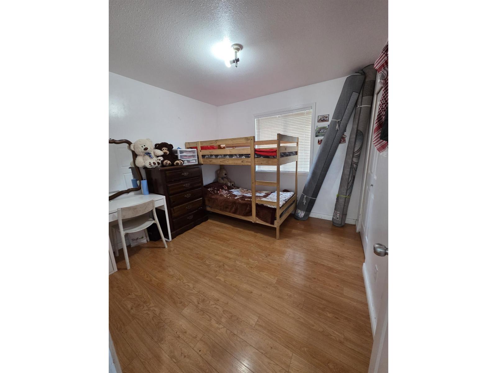 8167 Cedar Street, Mission, British Columbia  V2V 3N3 - Photo 13 - R3104438