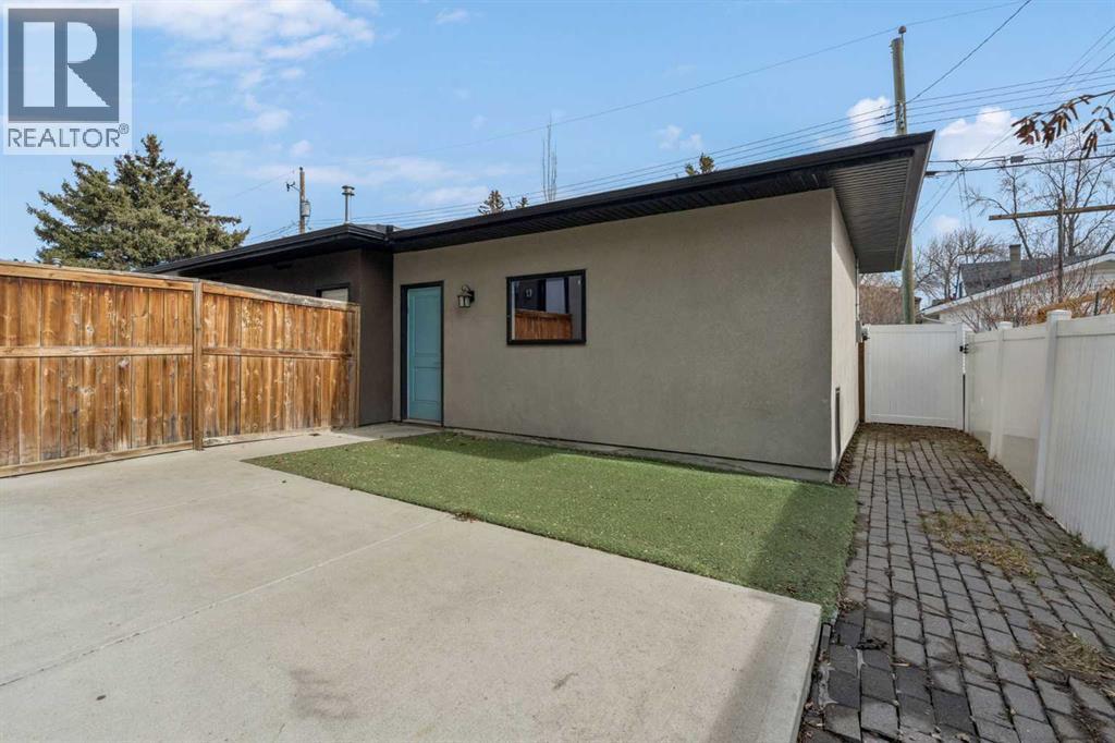 1104a Regent Crescent Ne, Calgary, Alberta  T2E 5J7 - Photo 39 - A2295364