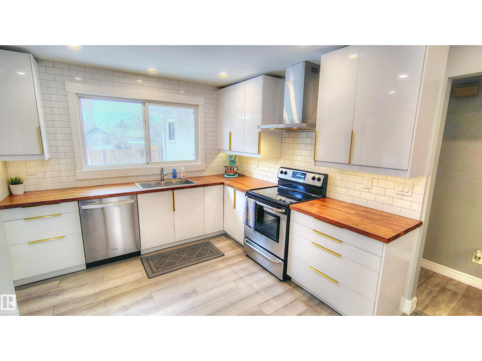 120 Akins Dr, St. Albert, Alberta  T8N 2X5 - Photo 15 - E4479535