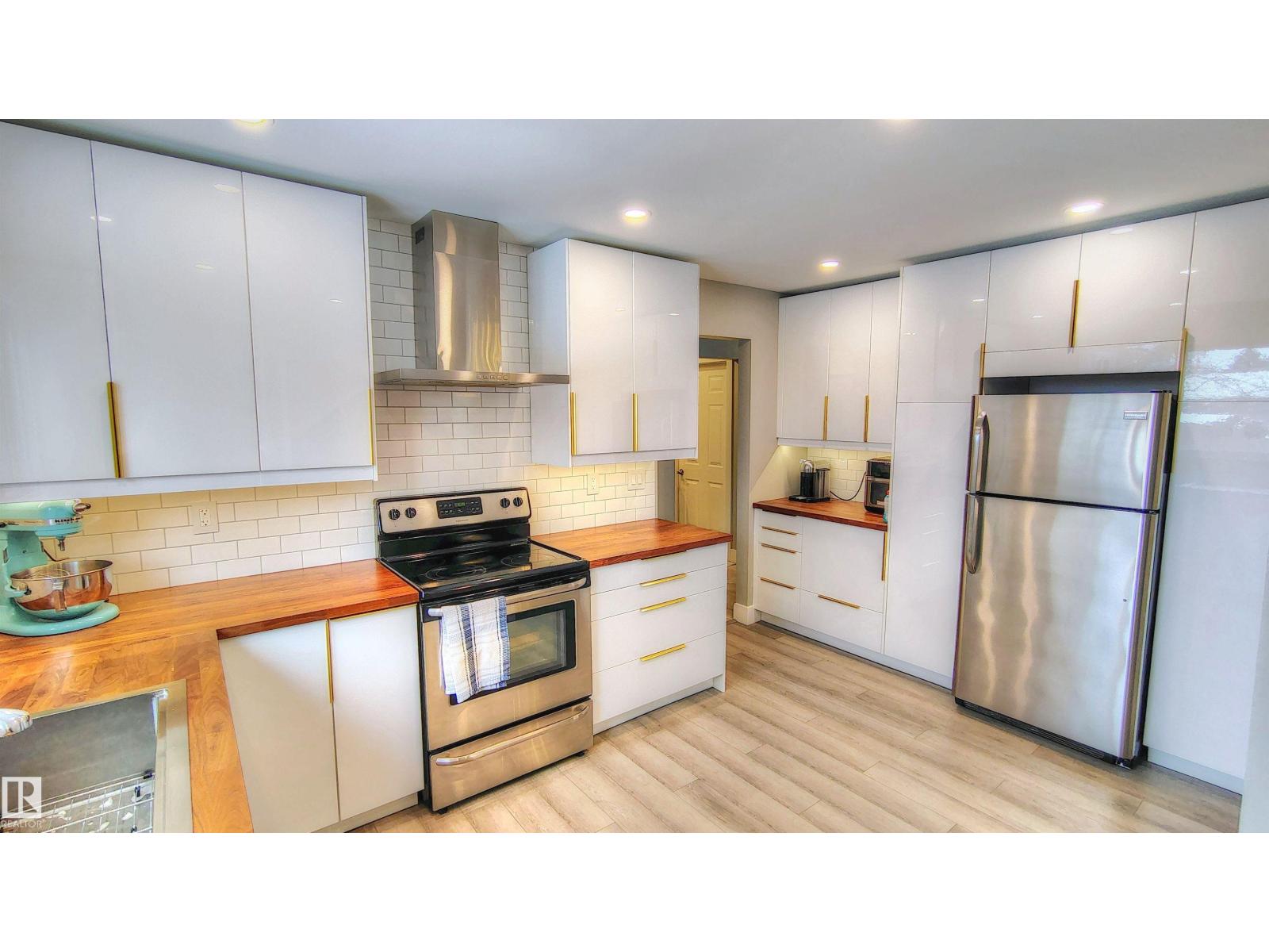 120 Akins Dr, St. Albert, Alberta  T8N 2X5 - Photo 17 - E4479535