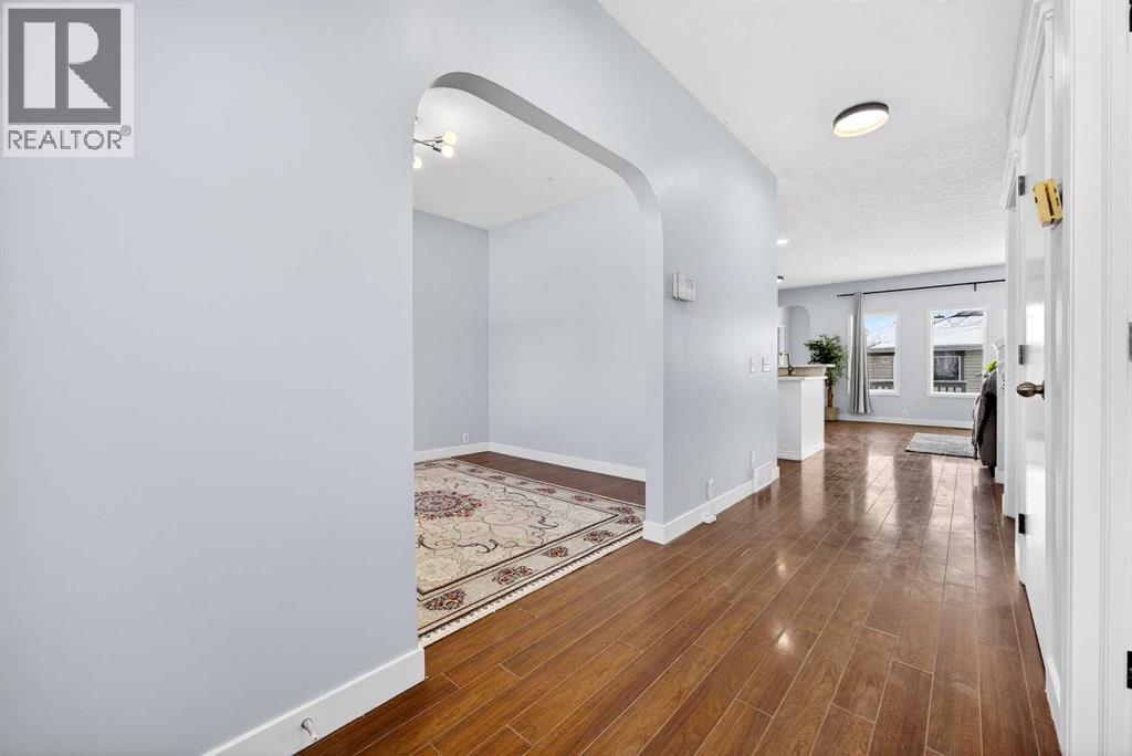 162 Prestwick Landing Se, Calgary, Alberta  T2Z 3S3 - Photo 9 - A2292250