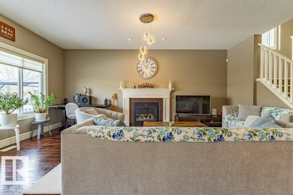 11408 15 Av Sw Sw, Edmonton, Alberta  T6W 0Z8 - Photo 6 - E4478196