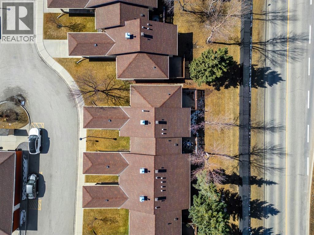 2640 Dovely Court Se, Calgary, Alberta  T2B 3G6 - Photo 35 - A2296864