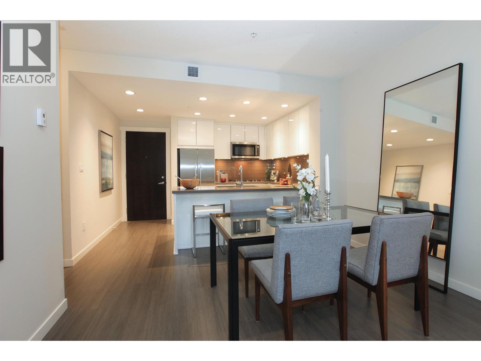 319 255 W 1st Street, North Vancouver, British Columbia  V7M 3G8 - Photo 10 - R3086458