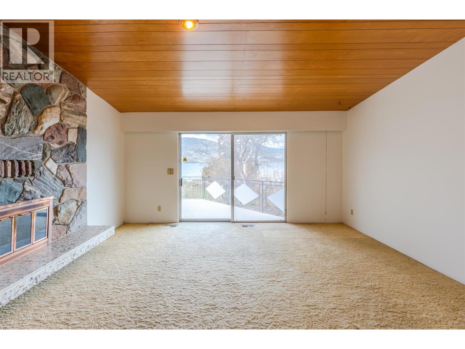 102 Derenzy Place, Penticton, British Columbia  V2A 8W7 - Photo 16 - 10379484