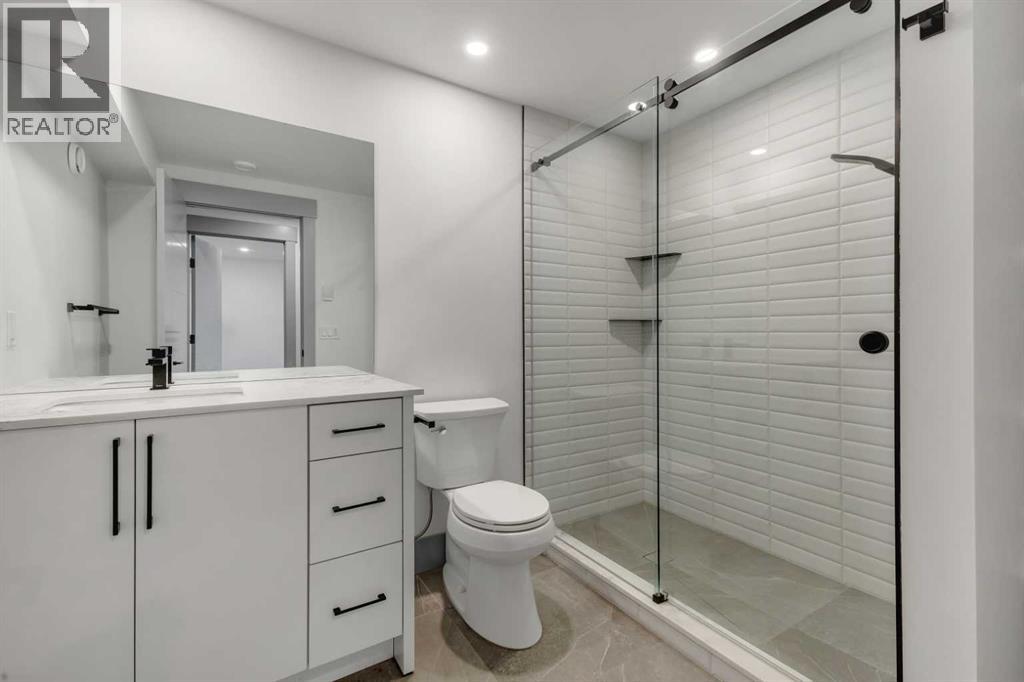 30 Roselawn Crescent NW, Calgary, Alberta  T2K 1K6 - Photo 44 - A2296751