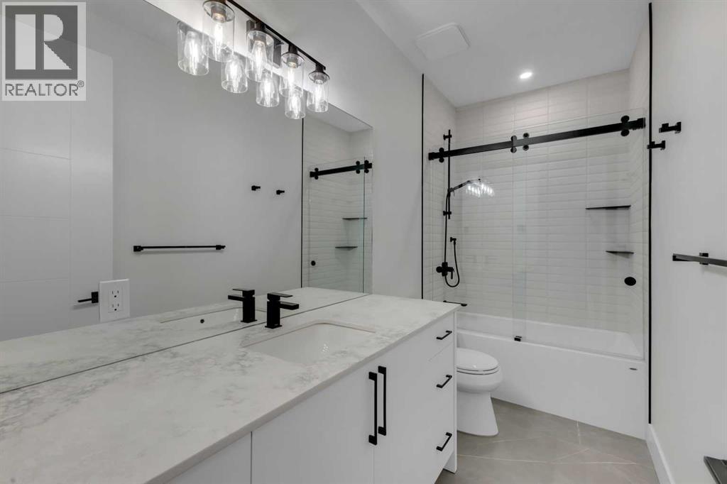 30 Roselawn Crescent NW, Calgary, Alberta  T2K 1K6 - Photo 38 - A2296751