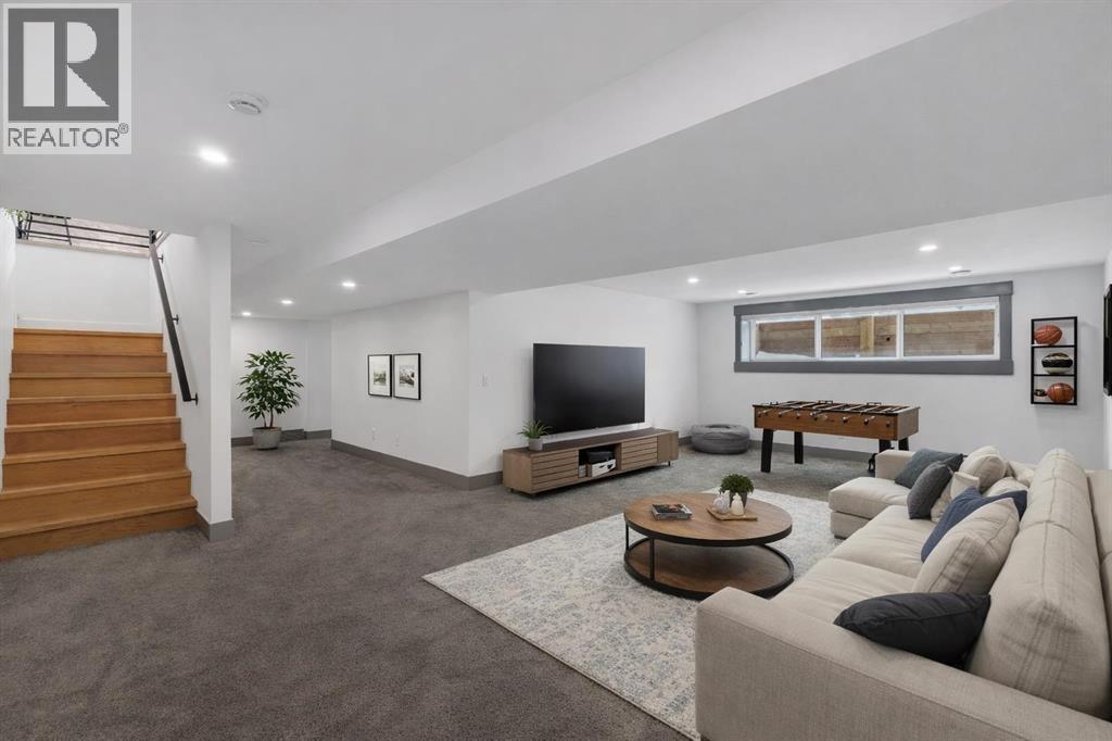 30 Roselawn Crescent NW, Calgary, Alberta  T2K 1K6 - Photo 40 - A2296751