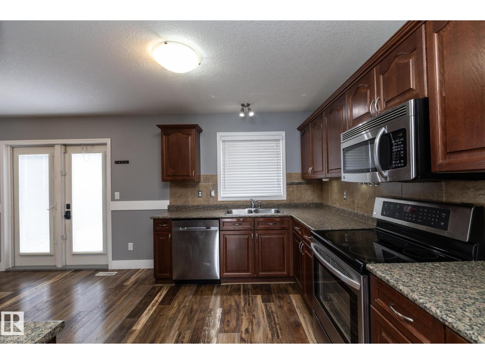 3818 53 St, Gibbons, Alberta  T0A 1N0 - Photo 4 - E4479077