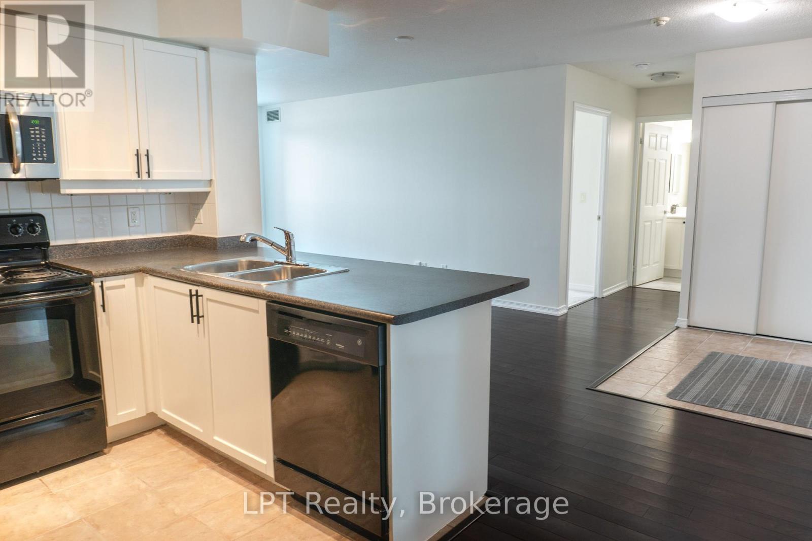 815 - 340 Watson Street W, Whitby (Port Whitby), Ontario  L1N 9G1 - Photo 21 - E12901708