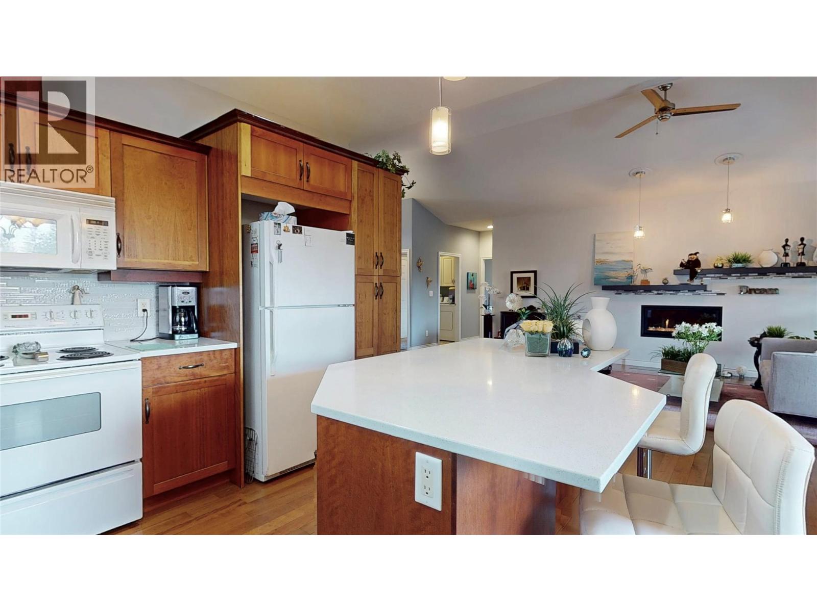 2523 Golf View Crescent, Blind Bay, British Columbia  V0E 1H1 - Photo 16 - 10375105