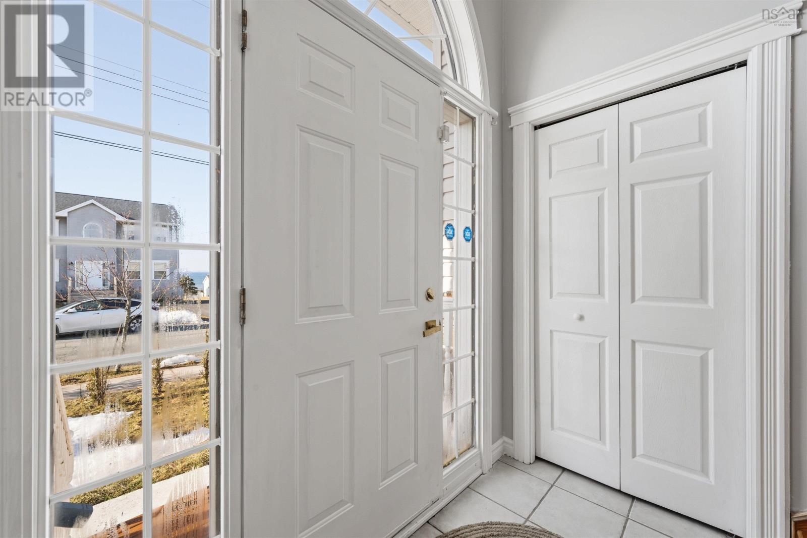 73 Sea Spray Drive, Eastern Passage, Nova Scotia B3G 1S5 - Photo 4 - 202604502