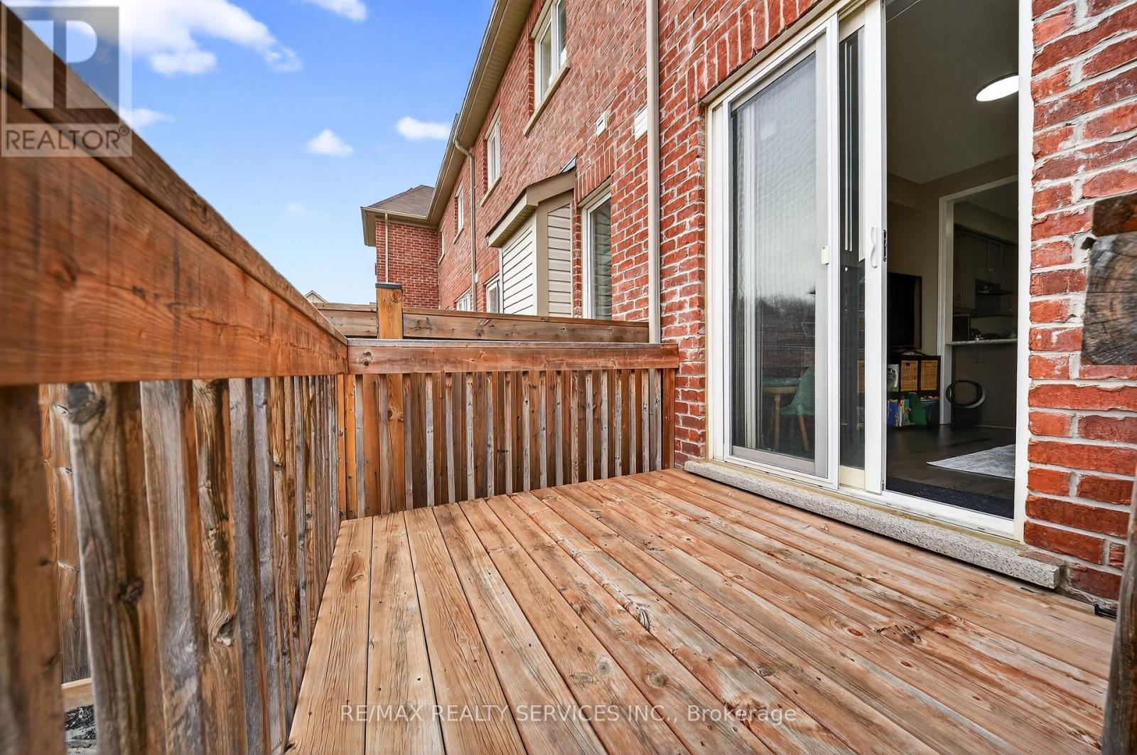 76 Phyllis Drive, Caledon, Ontario  L7C 4E2 - Photo 39 - W12925284