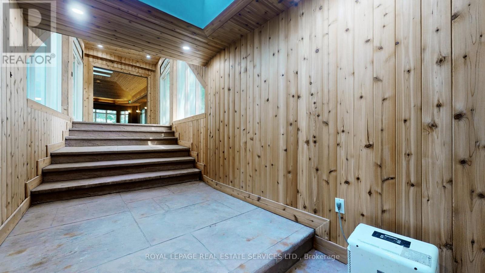 2416 Mississauga Road, Mississauga, Ontario  L5H 2L1 - Photo 39 - W12476807