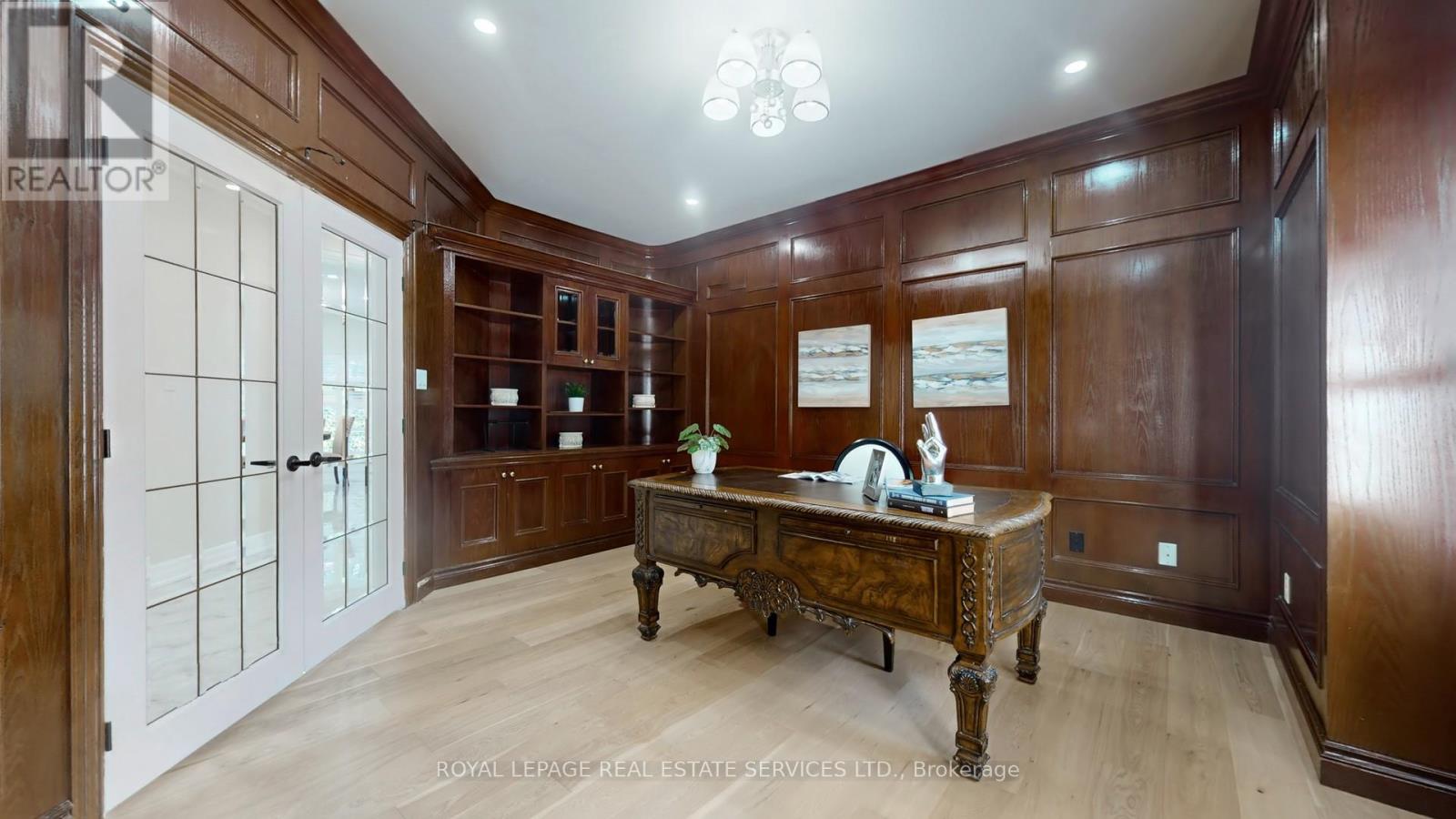 2416 Mississauga Road, Mississauga, Ontario  L5H 2L1 - Photo 21 - W12476807