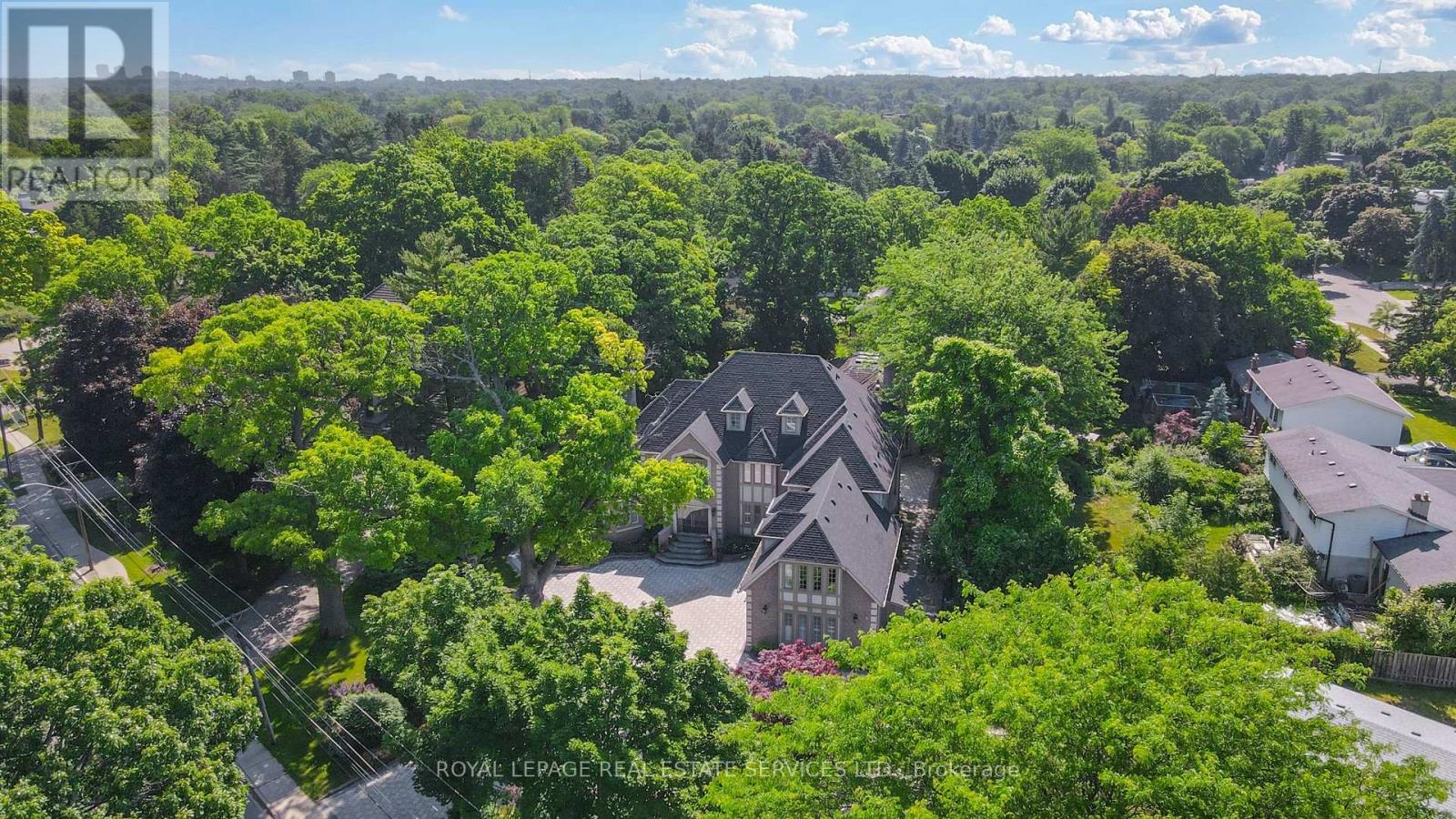 2416 Mississauga Road, Mississauga, Ontario  L5H 2L1 - Photo 48 - W12476807