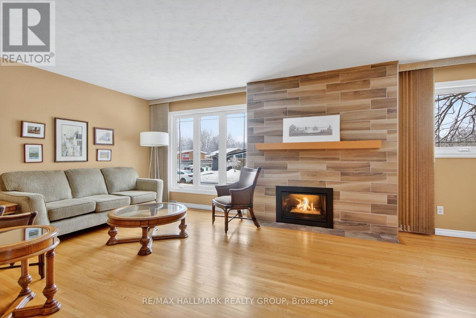 2279 Harding Road, Ottawa, Ontario  K1G 3B6 - Photo 6 - X12931602