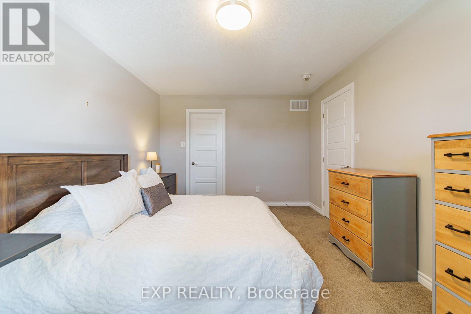 523 Ensatina Crescent, Ottawa, Ontario  K2J 6H4 - Photo 24 - X12931606