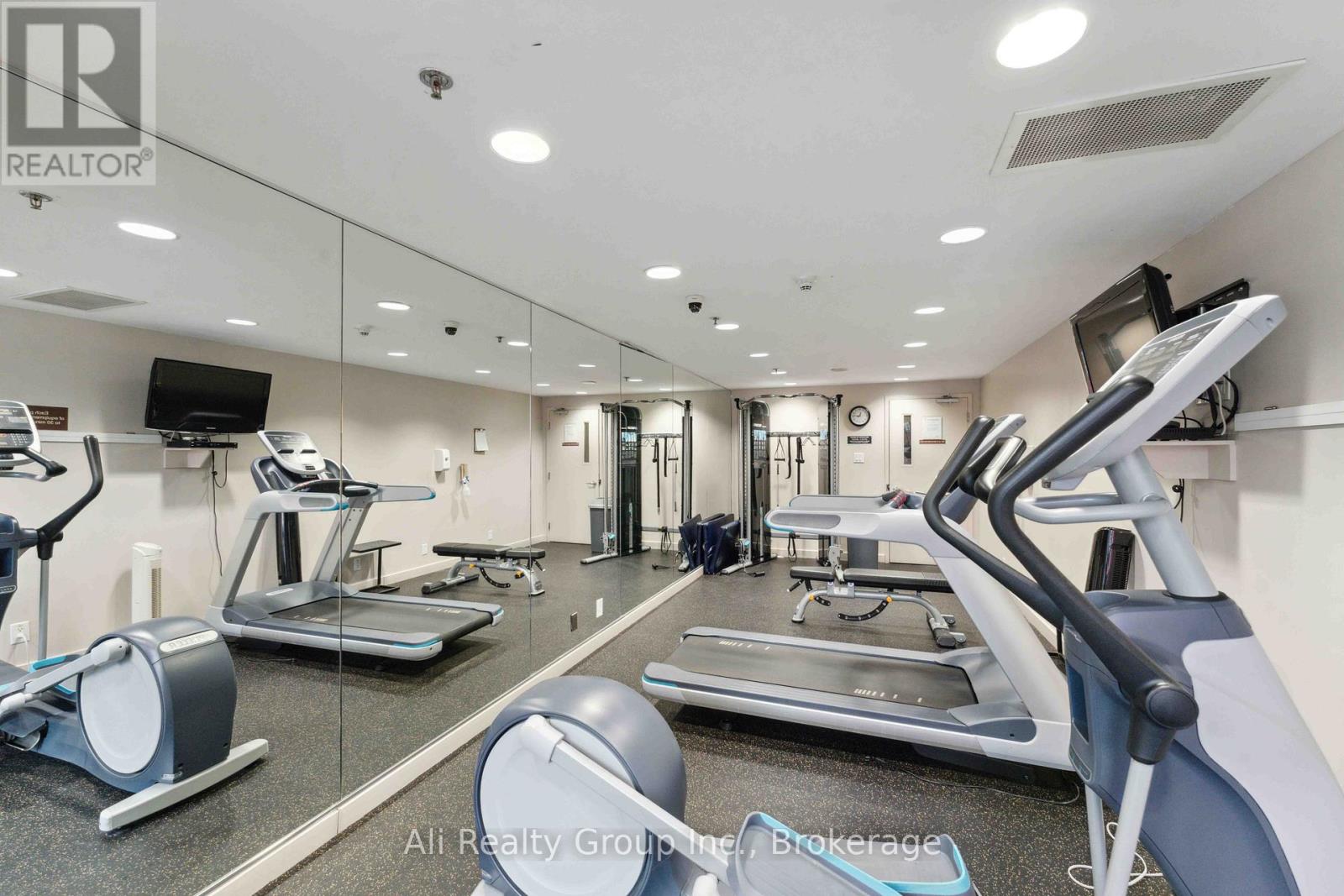 714 - 324 Laurier Avenue W, Ottawa, Ontario  K1P 0A4 - Photo 25 - X12931612