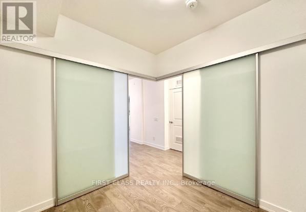 Unknown Address, ,     - Photo 6 - C12931578