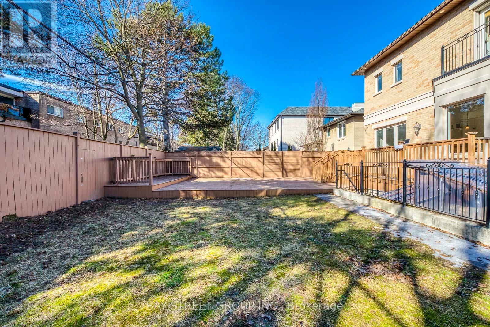 39 Foxwarren Drive, Toronto, Ontario  M2K 1L1 - Photo 47 - C12931608