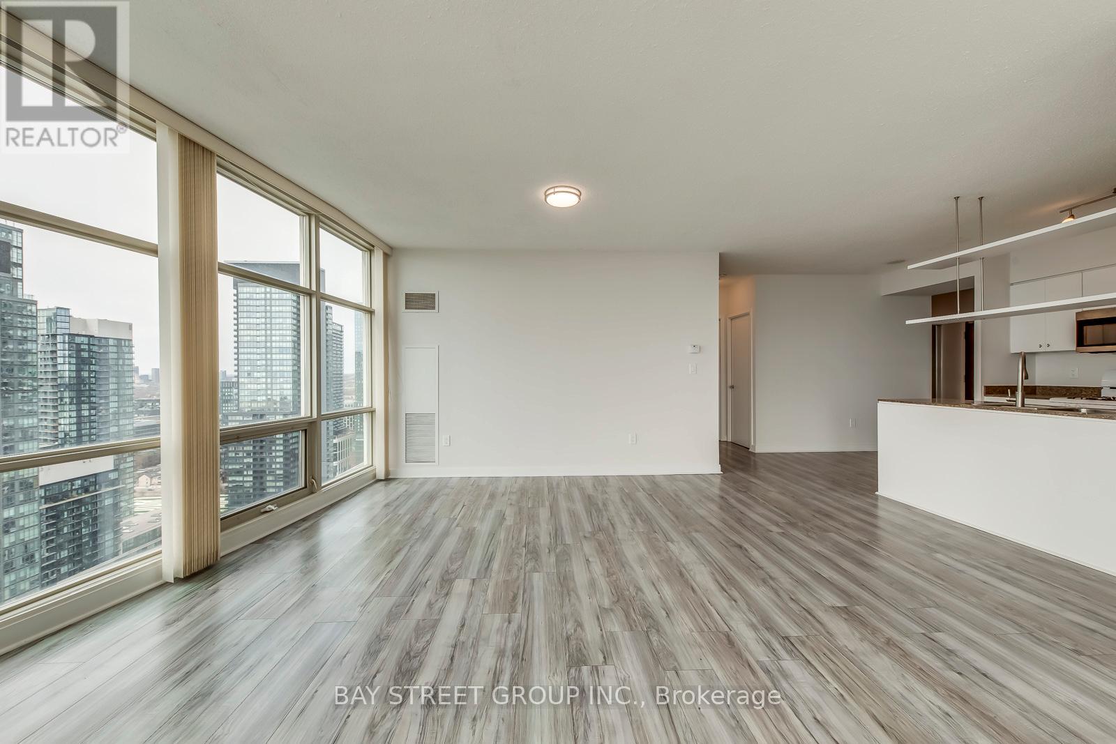 3912 - 35 Mariner Terrace, Toronto, Ontario  M5V 3V9 - Photo 17 - C12931610