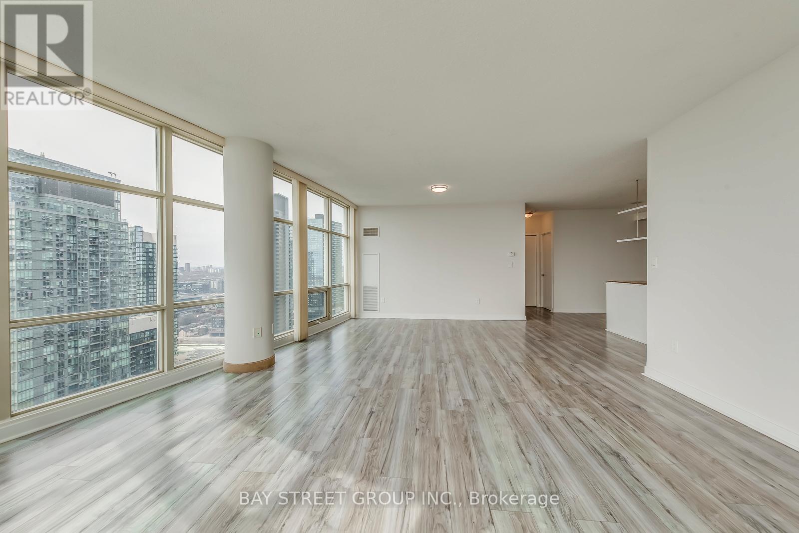 3912 - 35 Mariner Terrace, Toronto, Ontario  M5V 3V9 - Photo 18 - C12931610