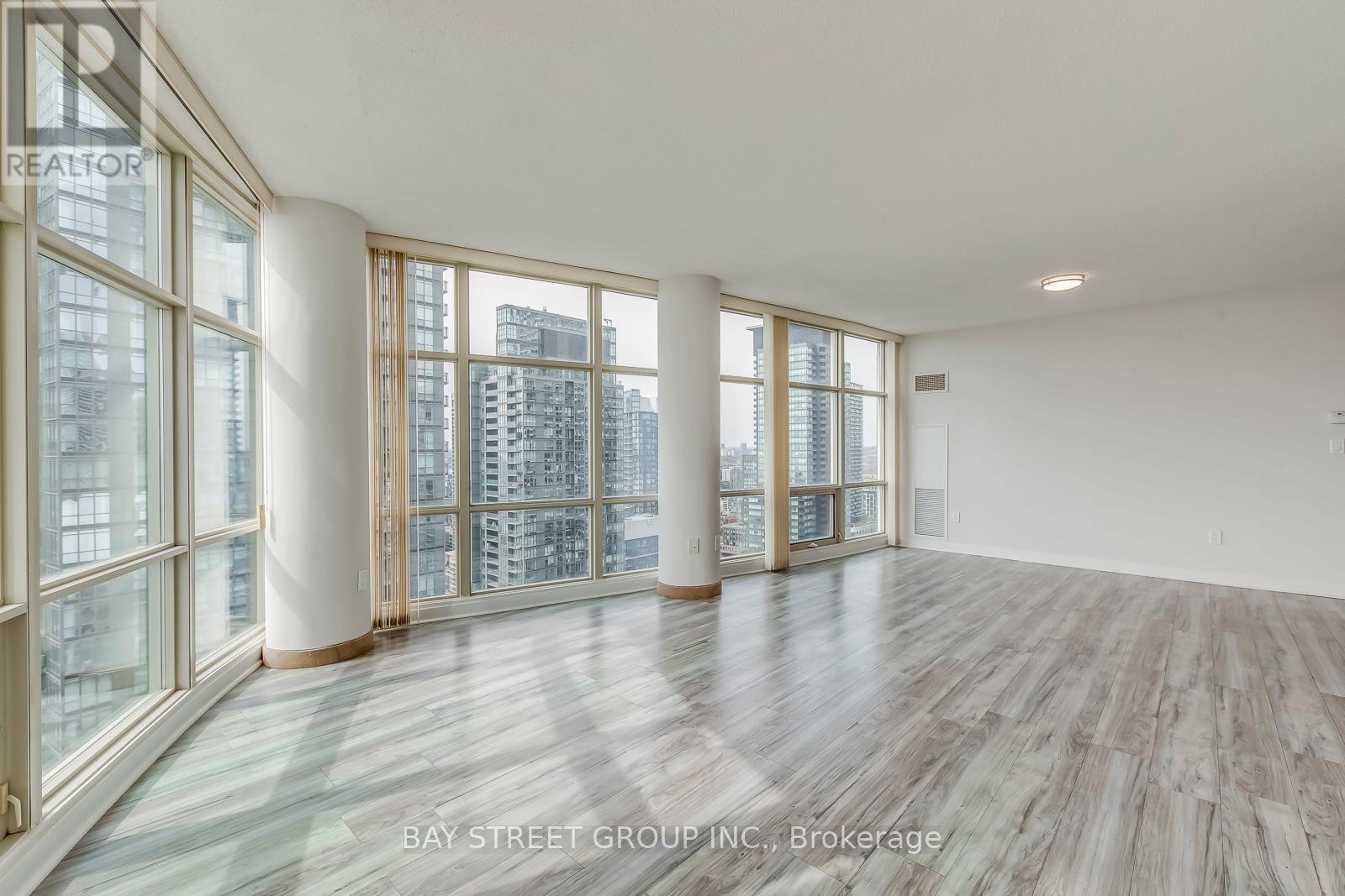 3912 - 35 Mariner Terrace, Toronto, Ontario  M5V 3V9 - Photo 19 - C12931610