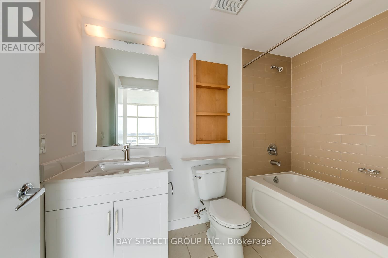 3912 - 35 Mariner Terrace, Toronto, Ontario  M5V 3V9 - Photo 36 - C12931610