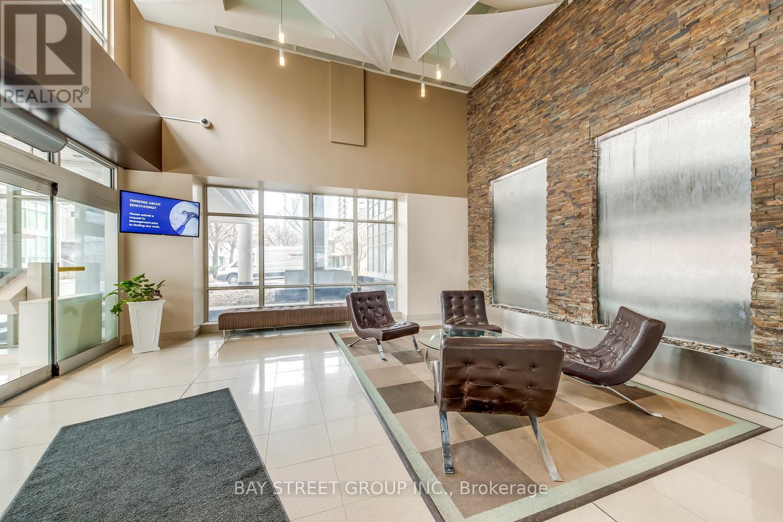 3912 - 35 Mariner Terrace, Toronto, Ontario  M5V 3V9 - Photo 4 - C12931610