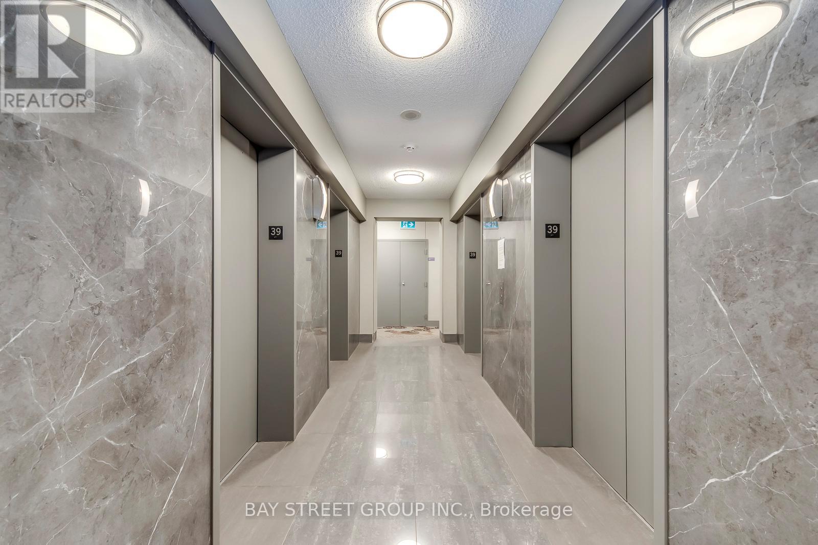 3912 - 35 Mariner Terrace, Toronto, Ontario  M5V 3V9 - Photo 5 - C12931610