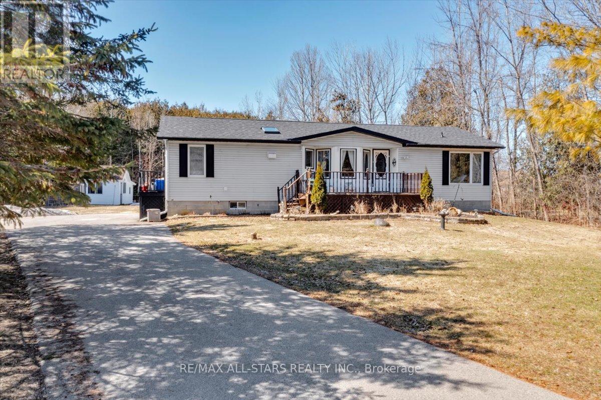 26576 Park Road, Georgina, Ontario  L0E 1R0 - Photo 2 - N12931614